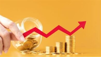الإقتصاد اللبناني في صدمة.. والتضخّم ‘طلوع’.. العائلة بحاجة كحدٍّ أدنى إلى 1200 دولار شهرياً الإقتصاد اللبناني في صدمة.. والتضخّم ‘طلوع’.. العائلة بحاجة كحدٍّ أدنى إلى 1200 دولار شهرياً